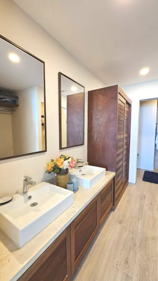 Modern bathroom with walk-in shower